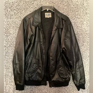 Vintage South Creek Trading Black LT Leather Bomber Jacket Coat Men’s Size